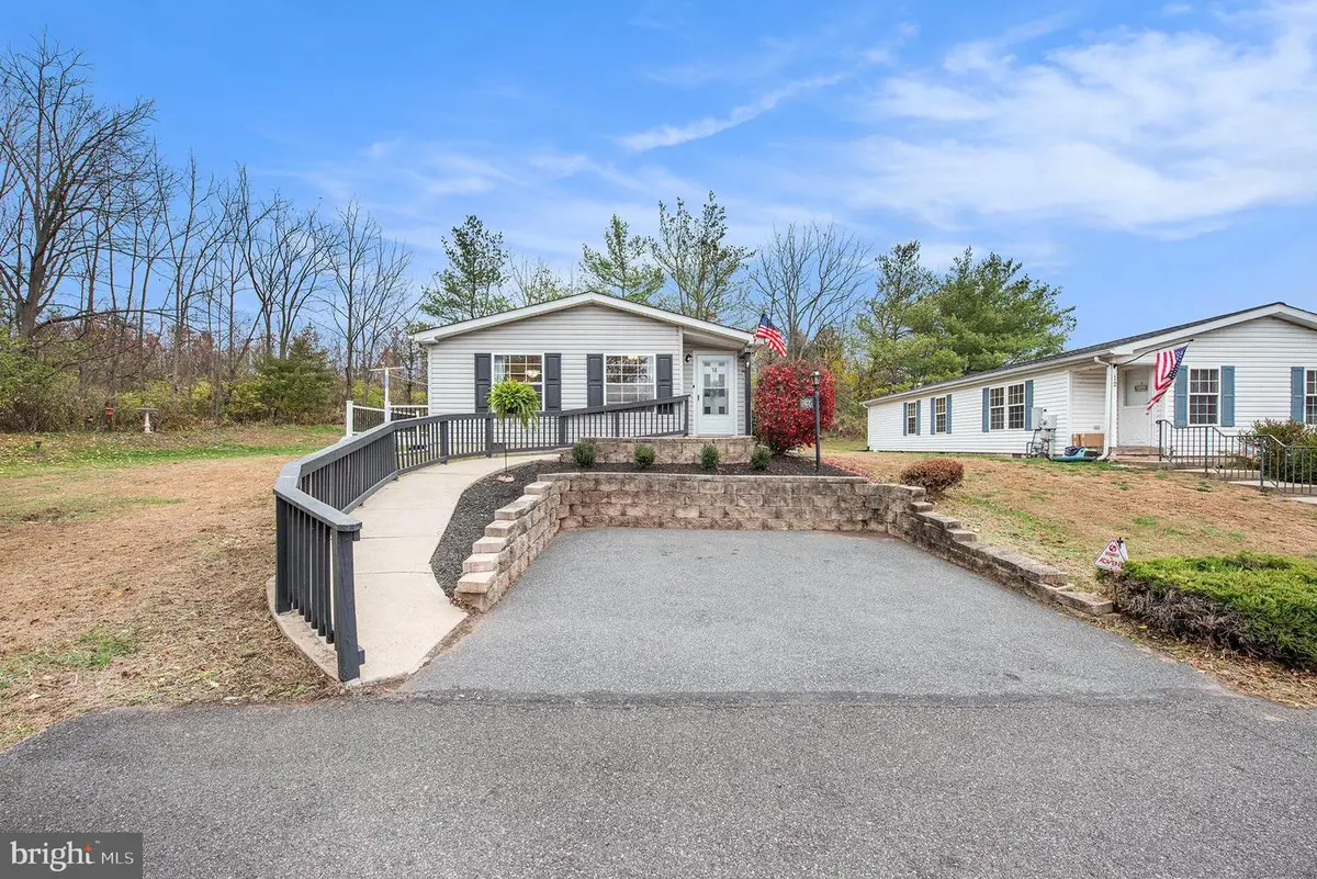 14 Ash Ct, Harleysville, PA 19438 - Image #1