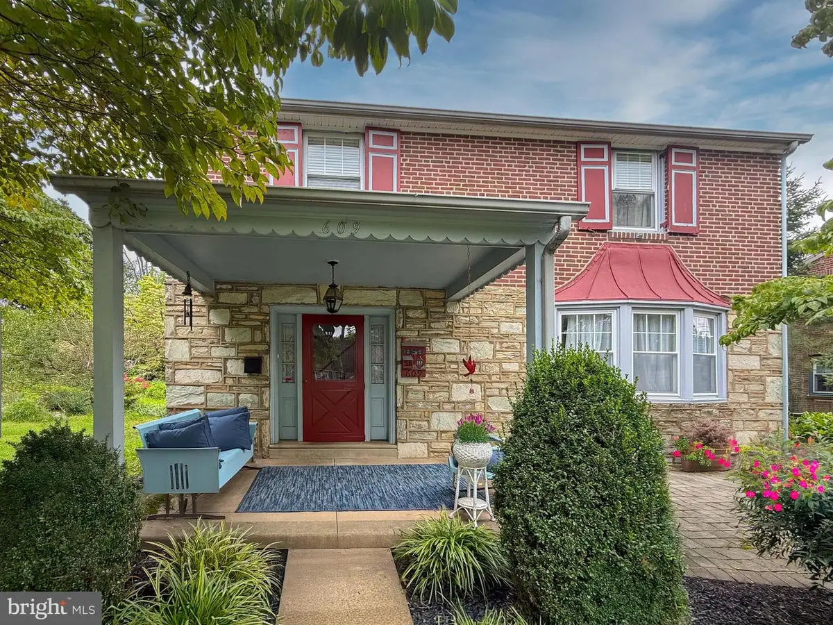 609 Boyer Rd, Cheltenham, PA 19012 - Image #1