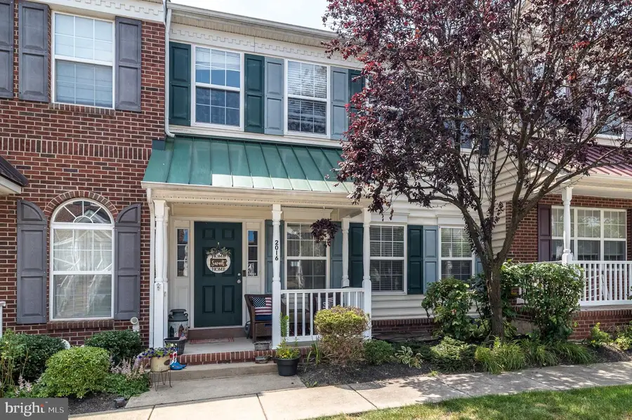 2016 Hidden Meadows Ave, Pennsburg, PA 18073 - Image #2