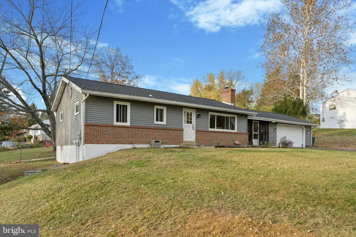 1629 Rupert Rd, Pottstown, PA 19464 - Image #1
