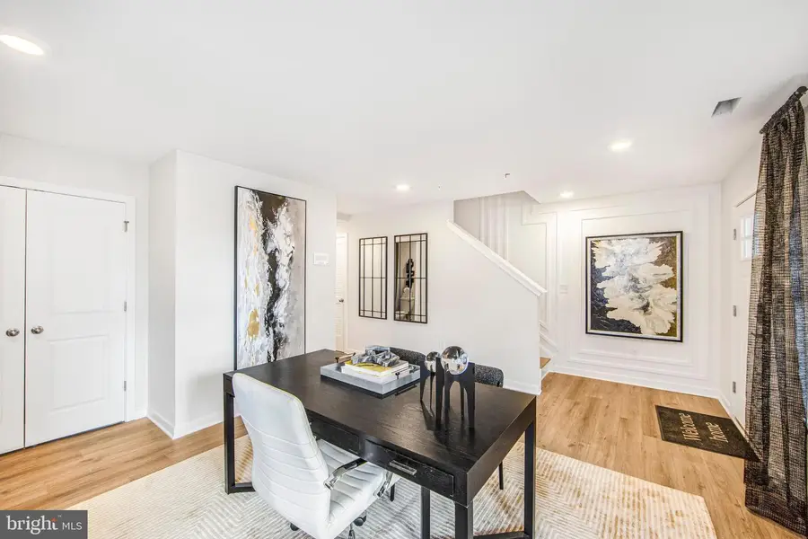 23 E Front St, Bridgeport, PA 19405 - Image #2