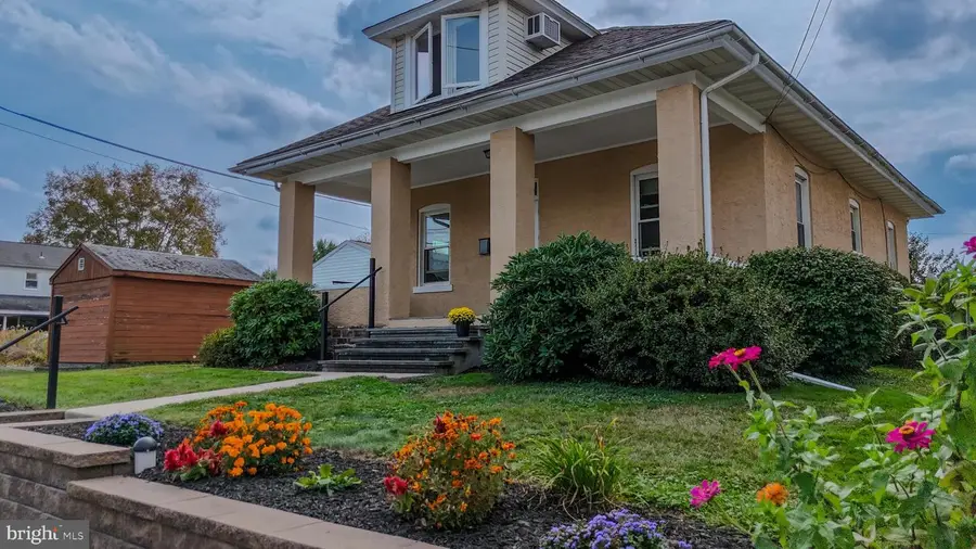 44 Adams Ave, Souderton, PA 18964 - Image #2