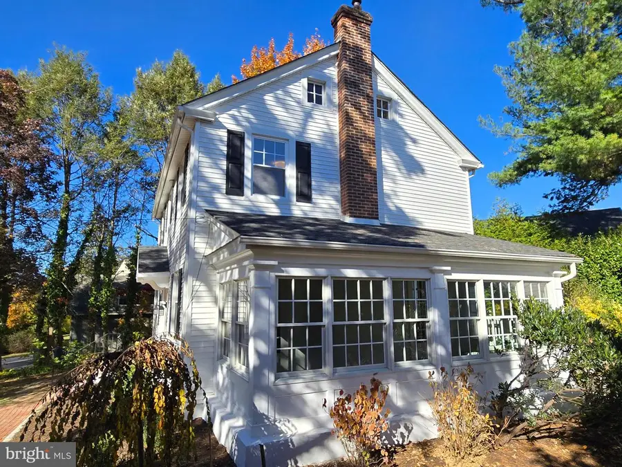 2165 Woodlawn Ave, Glenside, PA 19038 - Image #2