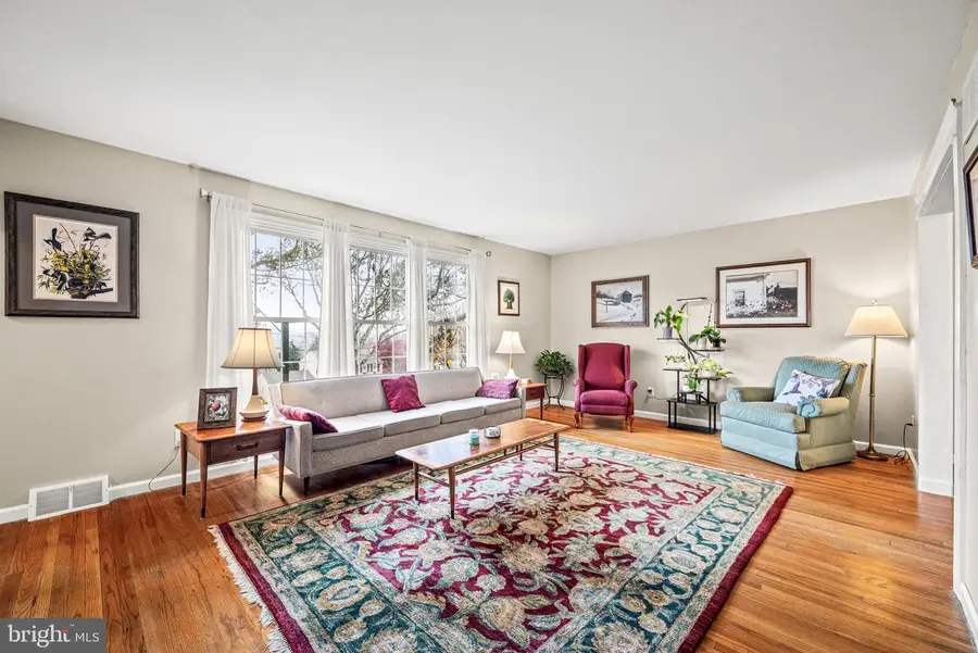 309 Saybrook Rd, Villanova, PA 19085 - Image #3