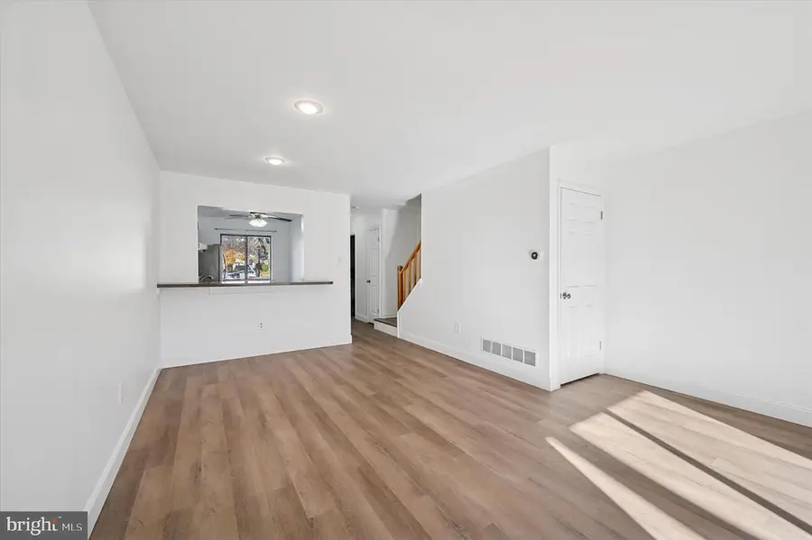 65 Ember Ln, Horsham, PA 19044 - Image #3