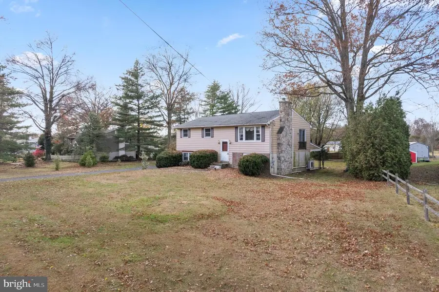 2814 Upper Ridge Rd, Pennsburg, PA 18073 - Image #3