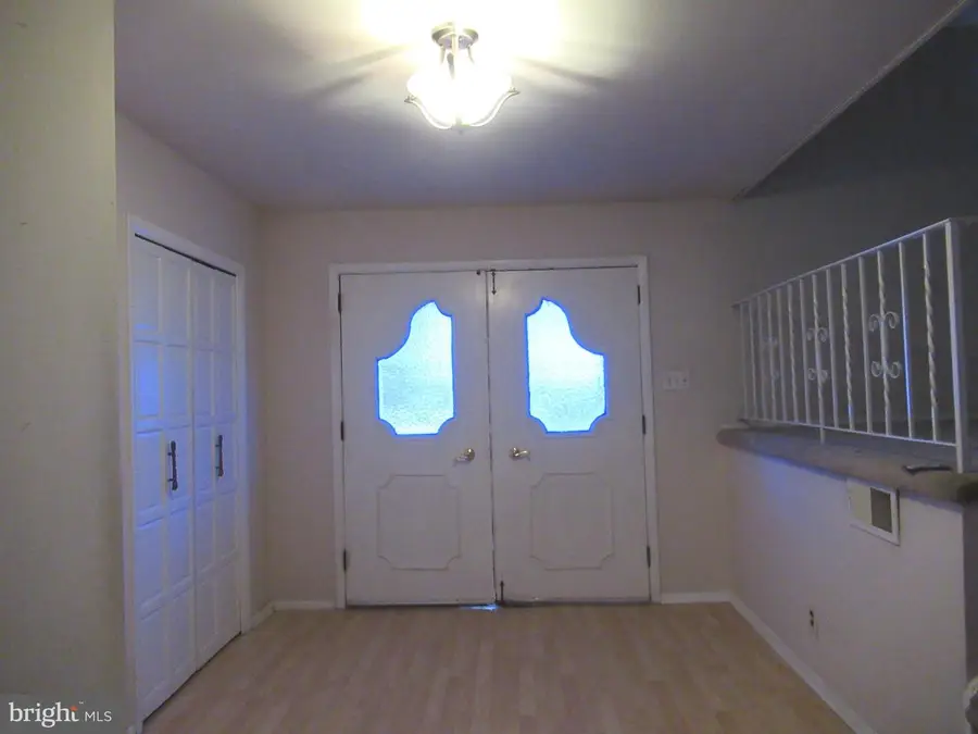 3531 Chimney Swift Dr, Huntingdon Valley, PA 19006 - Image #3