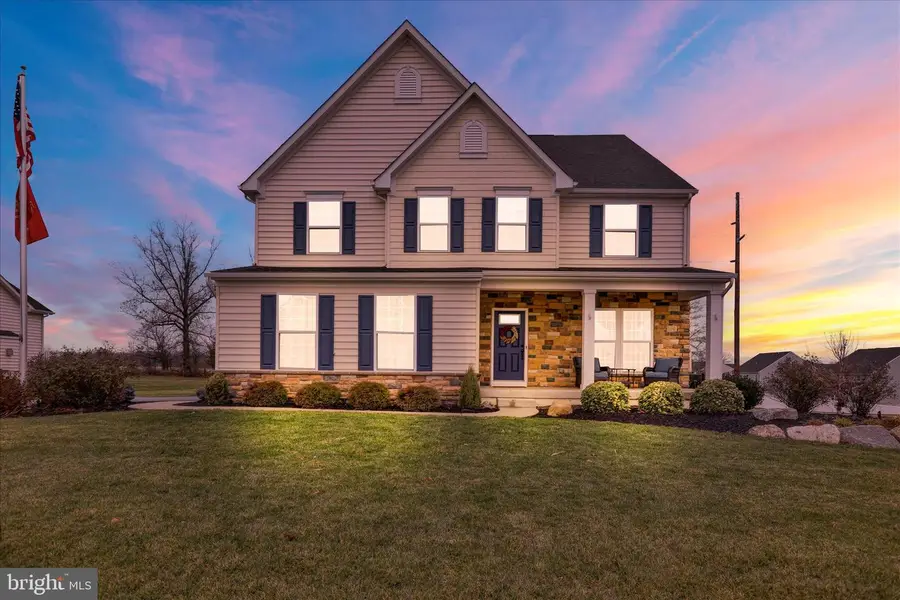 30 Huntsville Dr, Gilbertsville, PA 19525 - Image #2