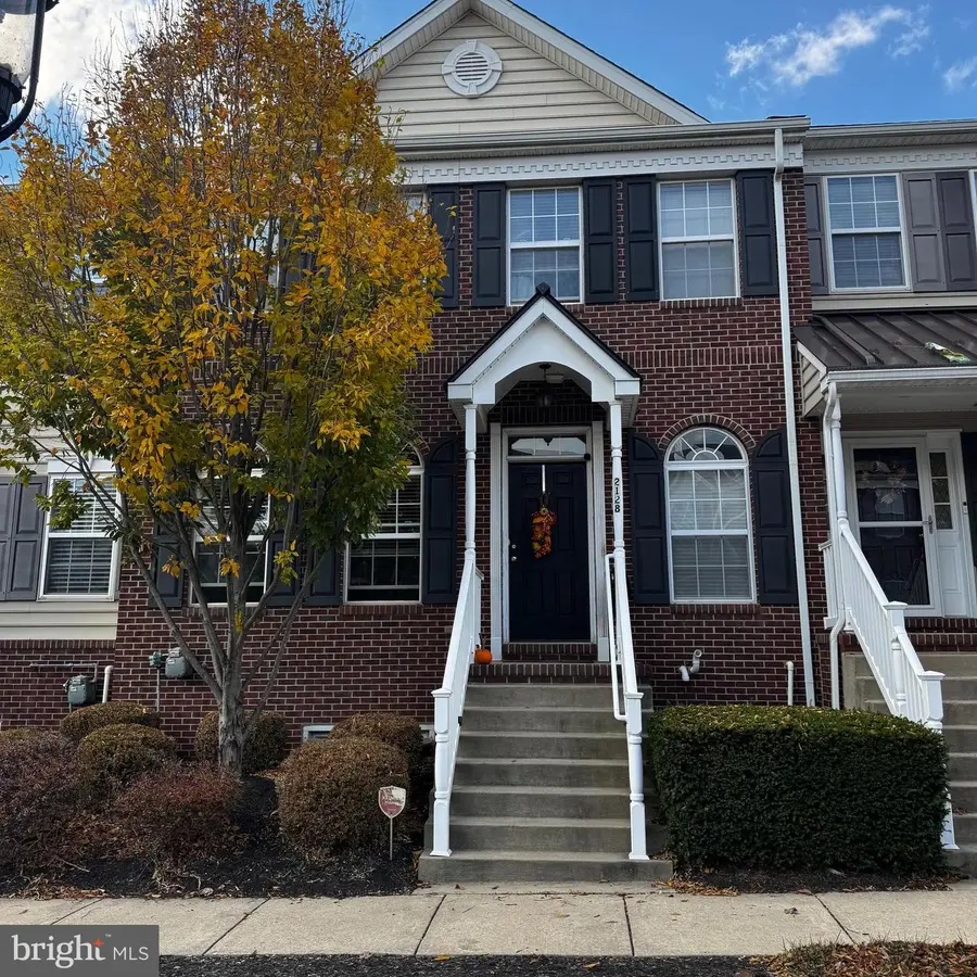 2128 Danville Dr, Pennsburg, PA 18073 - Image #2