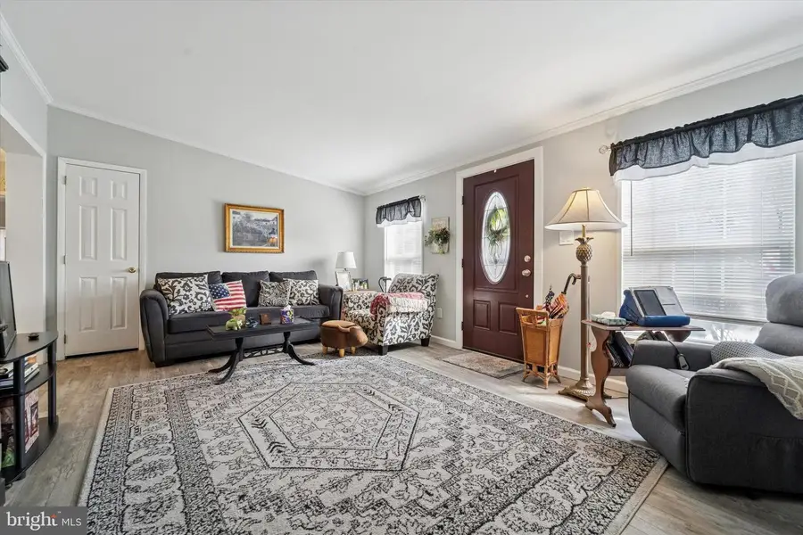 19 Wildbriar Ct, Harleysville, PA 19438 - Image #2