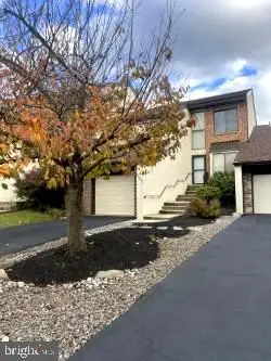 402 Harrison Pl, Ambler, PA 19002 - Image #2