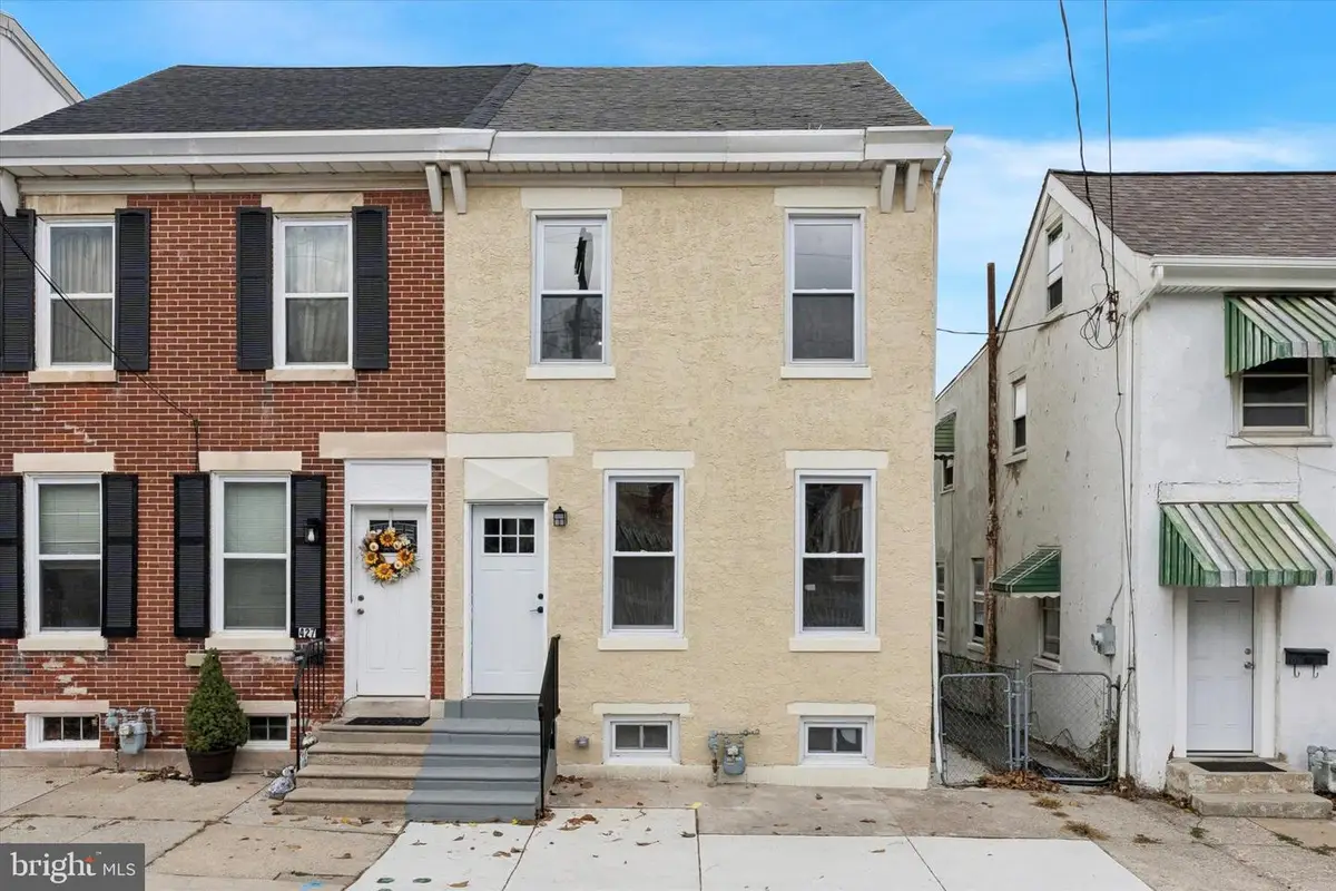 425 Grove St, Bridgeport, PA 19405 - Image #1
