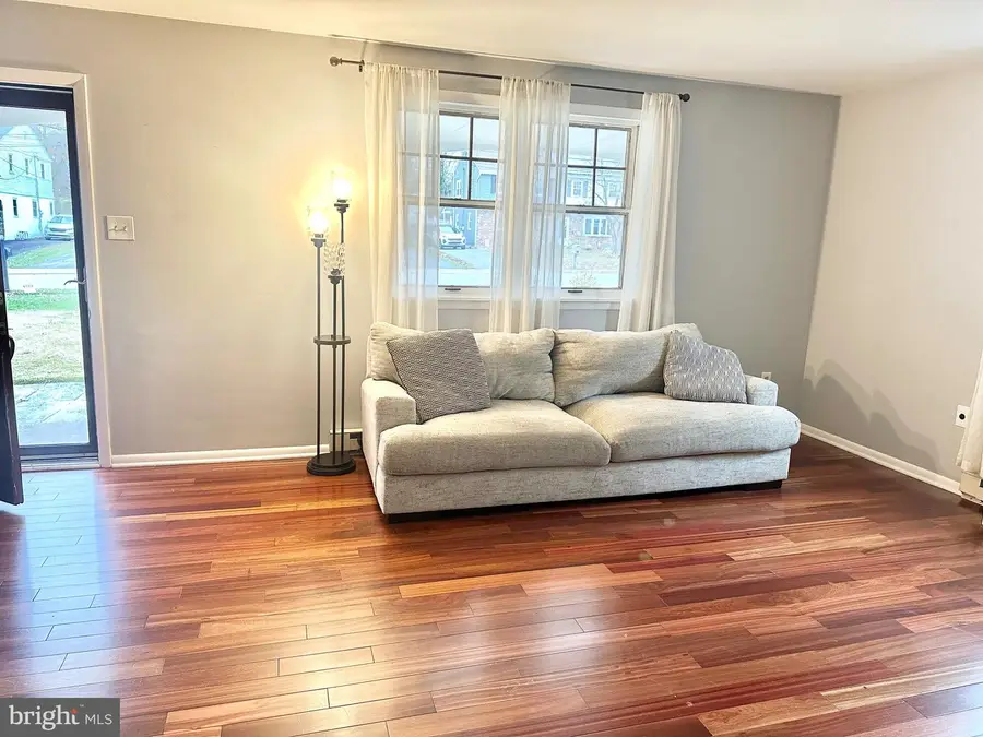 676 S 5th Ave, Royersford, PA 19468 - Image #2