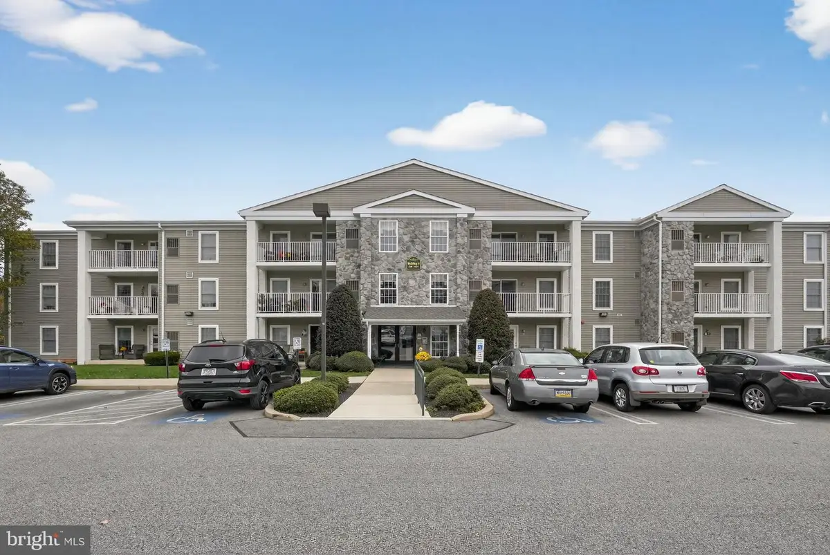 402 Brandon Rd, Jeffersonville, PA 19403 - Image #1