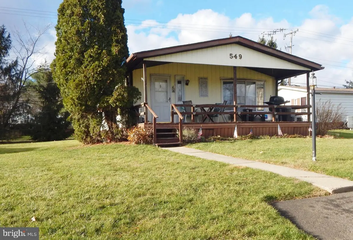 549 Springhouse Ct, North Wales, PA 19454 - Image #1