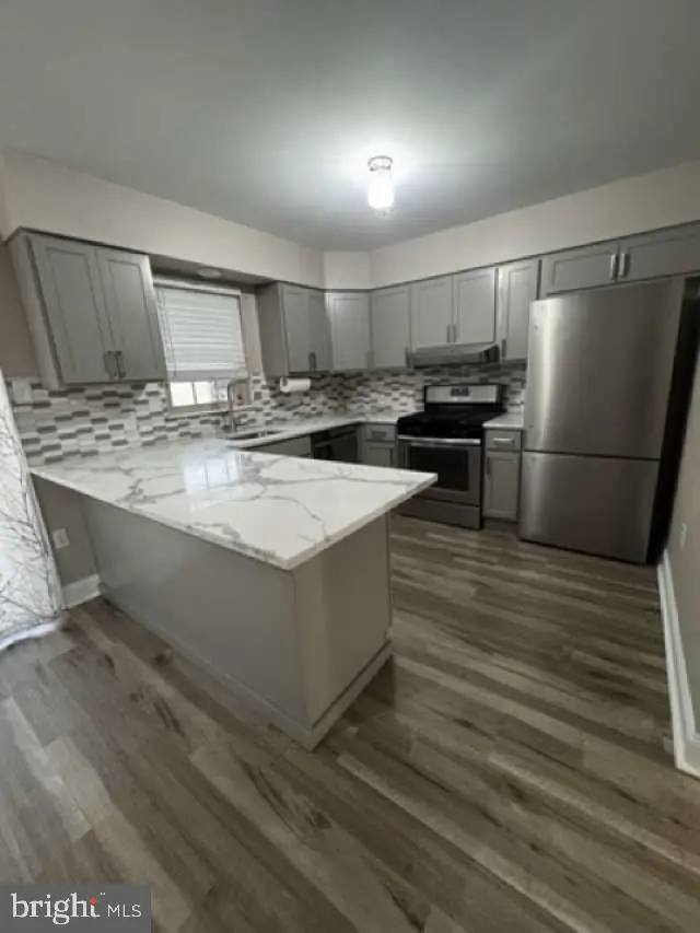 527 Maple Glen Cir, Pottstown, PA 19464 - Image #2