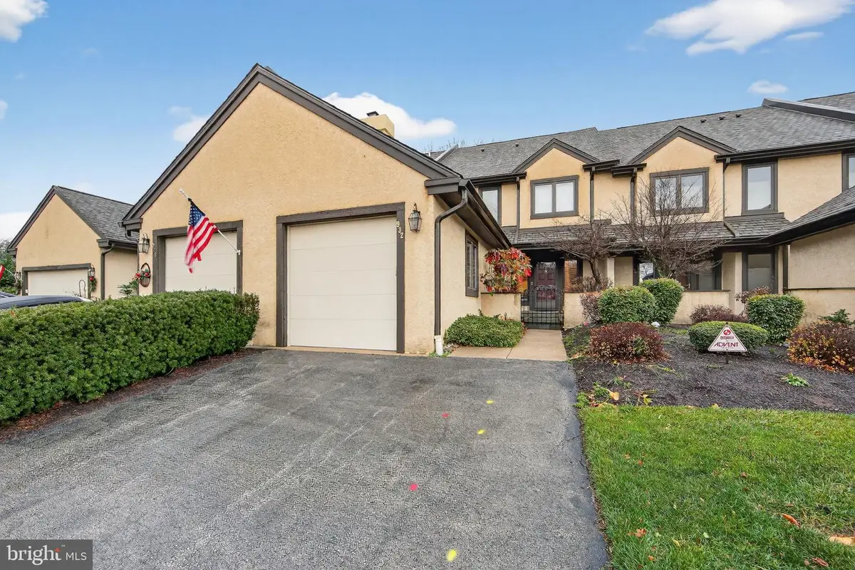 932 Hedgerow Ct #, Blue Bell, PA 19422 - Image #1