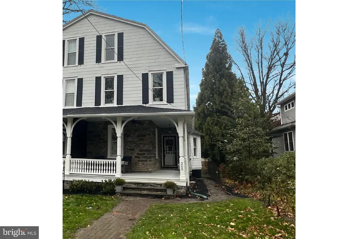 209 Merion Ave, Narberth, PA 19072 - Image #1