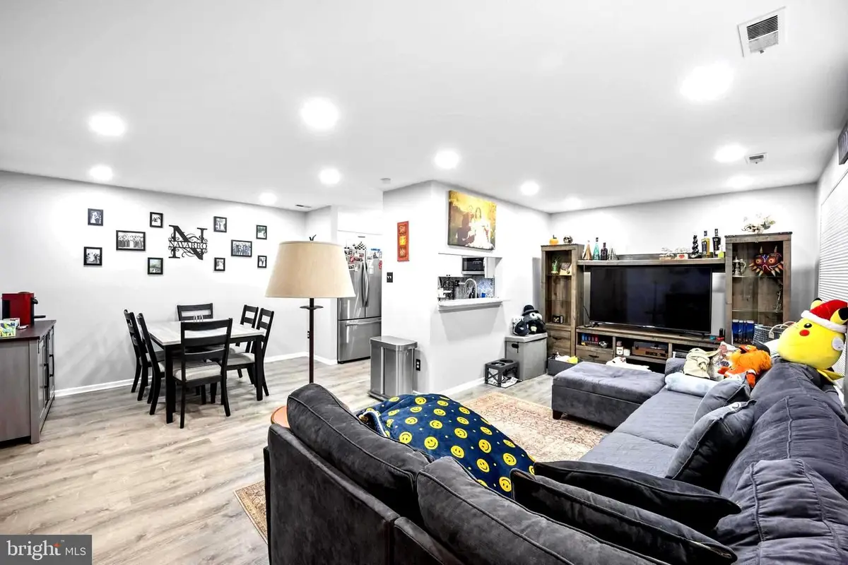 56 Dogwood Ln #d-7, Horsham, PA 19044 - Image #1