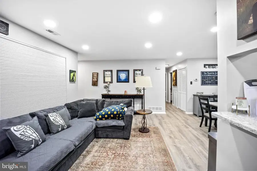 56 Dogwood Ln #d-7, Horsham, PA 19044 - Image #2