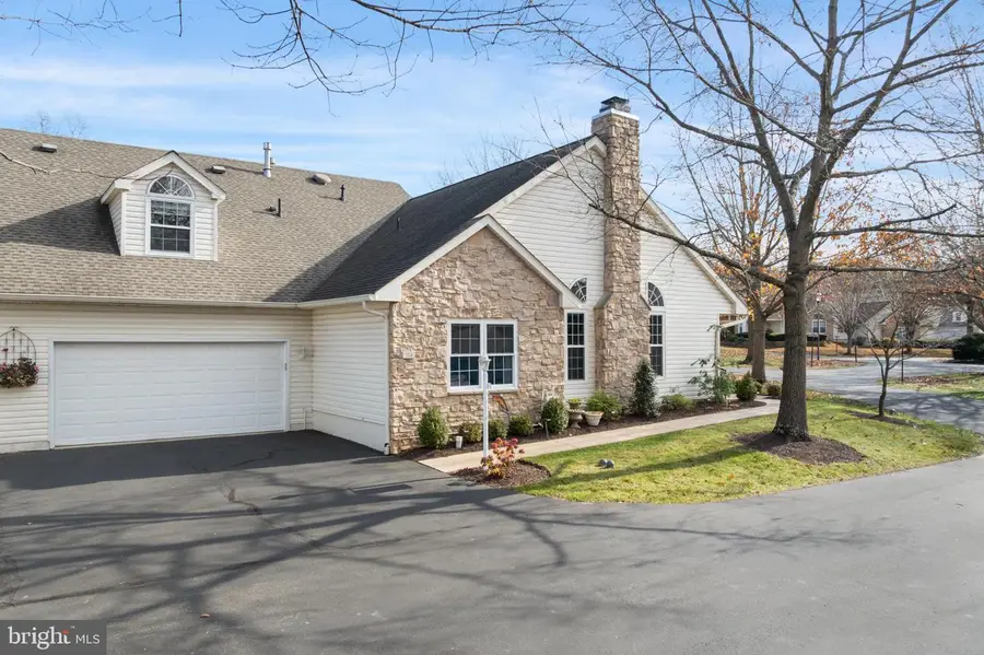 124 Hollybush Cir, Souderton, PA 18964 - Image #2