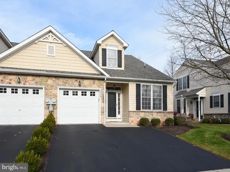 3113 Arbour Green Ct, Hatfield, PA 19440 - Image #2