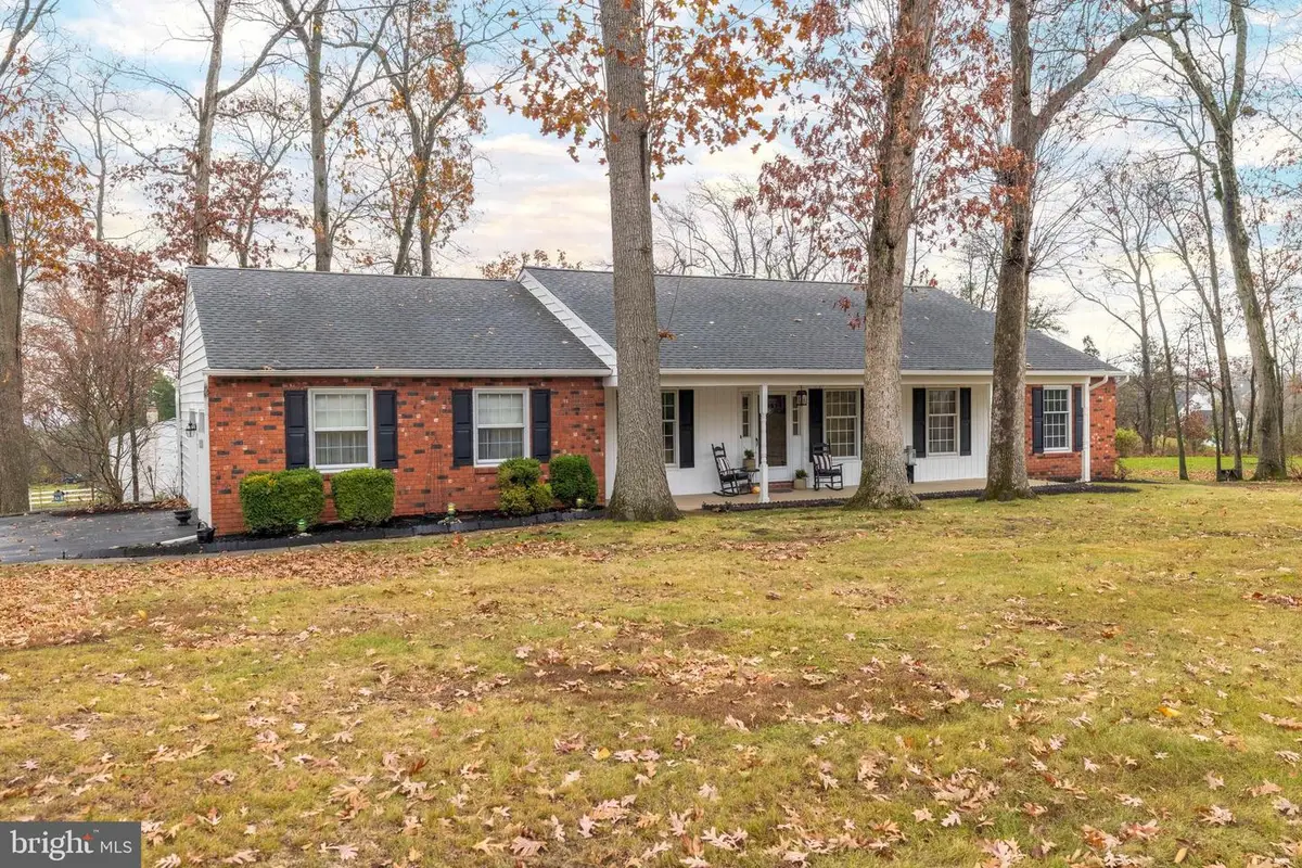 2612 Bittersweet Dr, Harleysville, PA 19438 - Image #1
