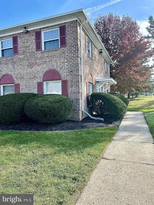 1 Kerwick Ct, NORTH WALES, PA 19454