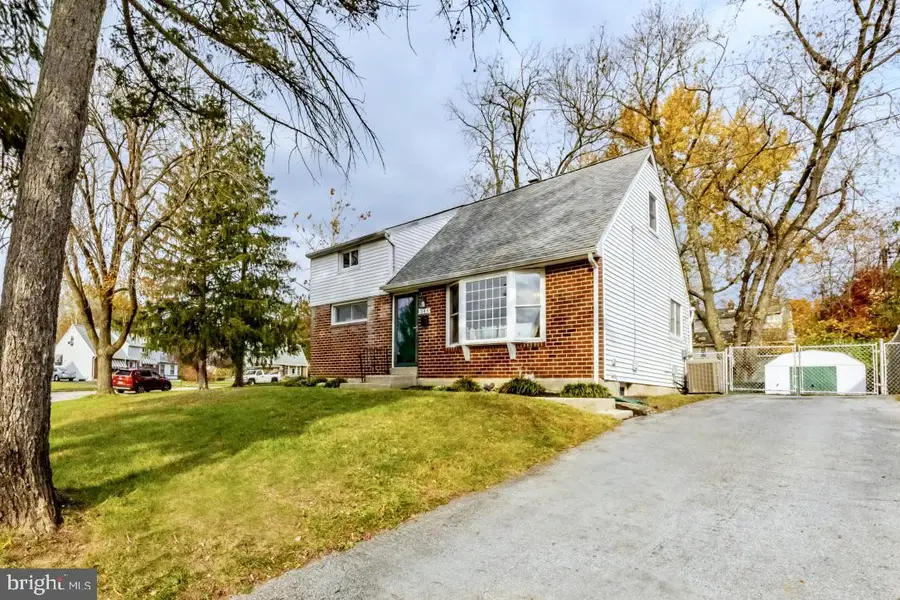 345 W Signal Hill Rd, King Of Prussia, PA 19406 - Image #2