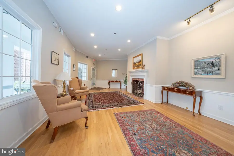 237 W Montgomery Ave #3r, Haverford, PA 19041 - Image #3