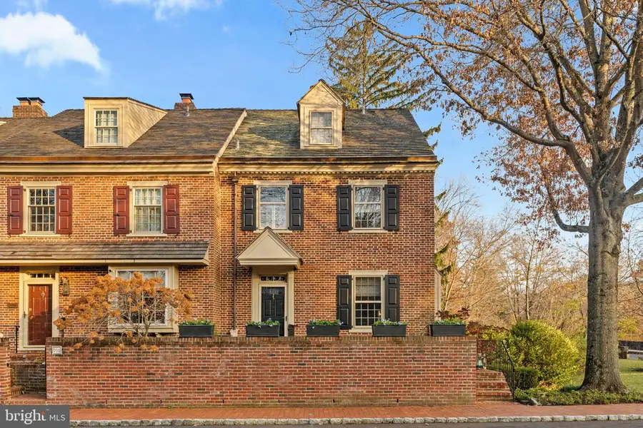 700 Willowmere Ln, Ambler, PA 19002 - Image #2