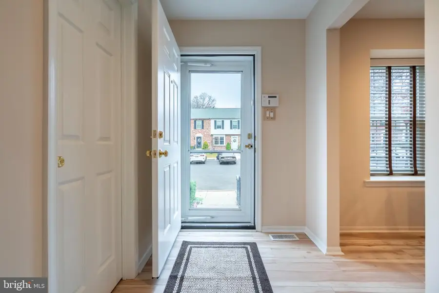 201 Cherokee Cir, Ambler, PA 19002 - Image #3