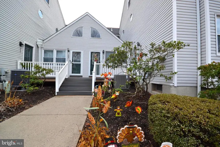 304 Victoria Dr, Montgomeryville, PA 18936 - Image #2