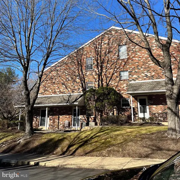 1815 Valley Glen Rd #140, ELKINS PARK, PA 19027