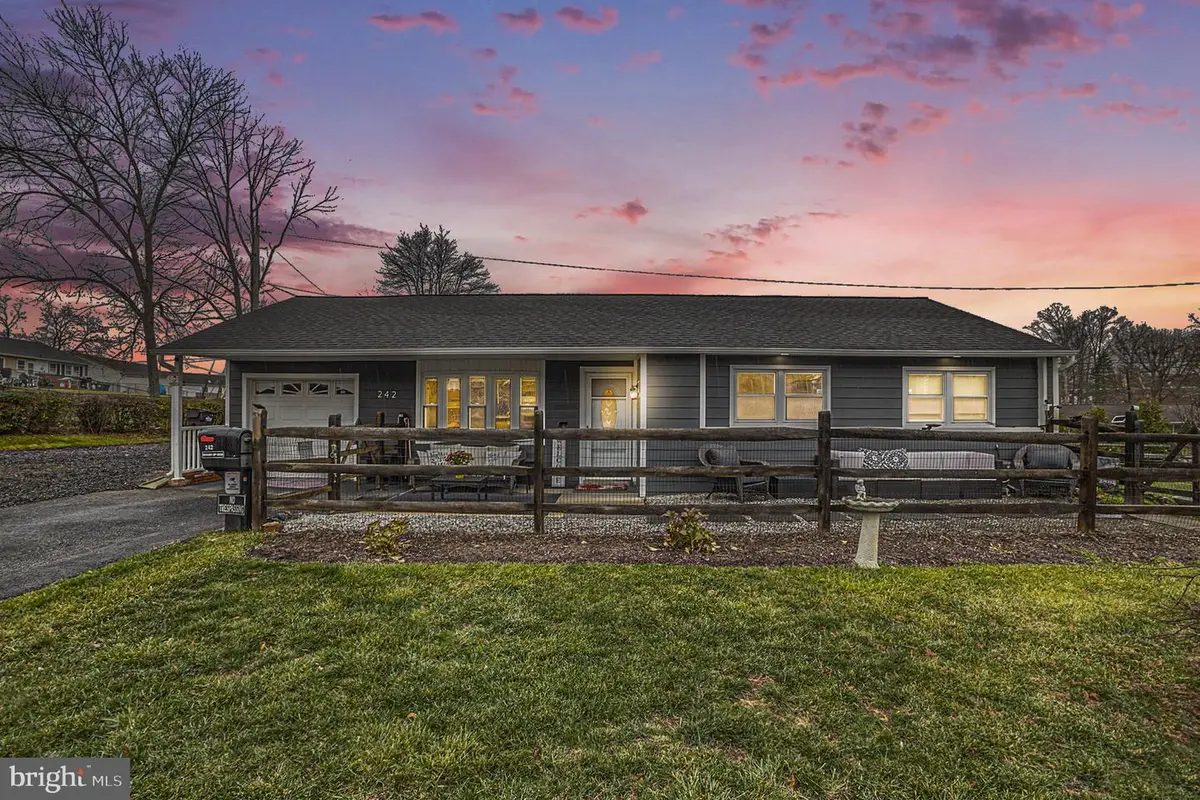 242 Brookside Rd, Norristown, PA 19401 - Image #1