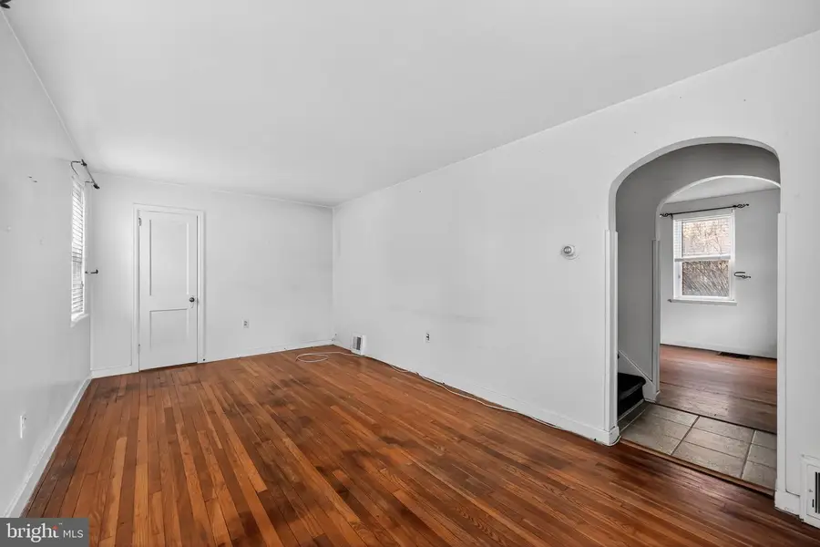 711 Grant Ave, Willow Grove, PA 19090 - Image #3