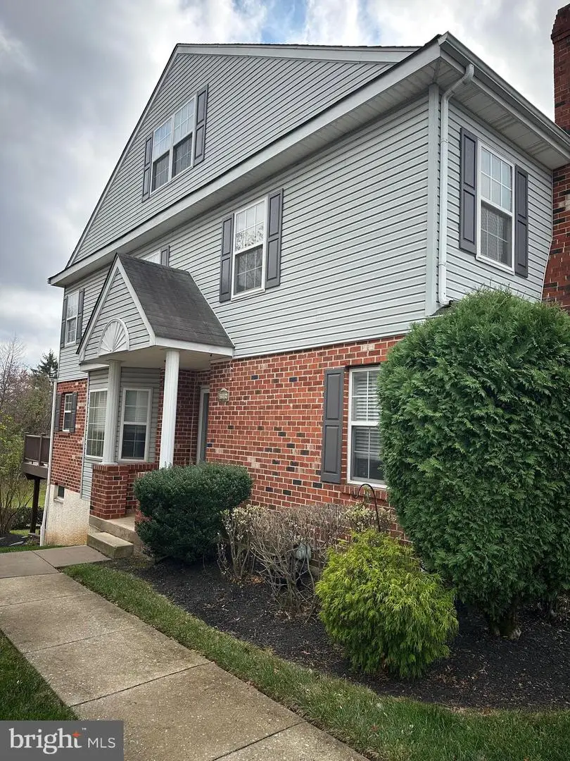 2504 Grant Ct, Norristown, PA 19403 - Image #1