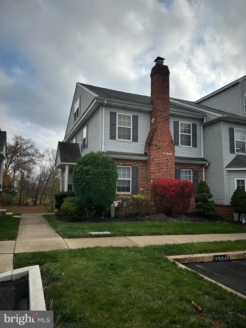 2504 Grant Ct, Norristown, PA 19403 - Image #2