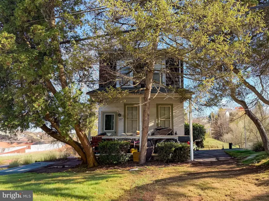 317 Marywatersford Rd, Bala Cynwyd, PA 19004 - Image #3