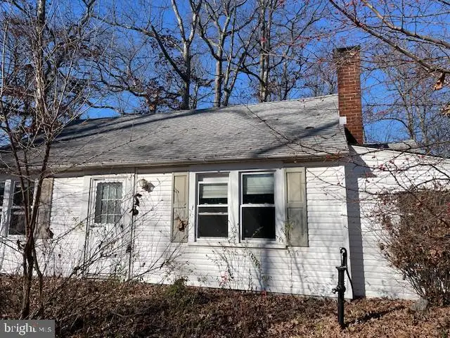 1306 W Orvilla Rd, Hatfield, PA 19440 - Image #2