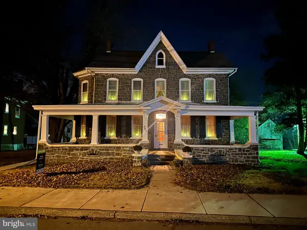 343 Main St, RED HILL, PA 18076