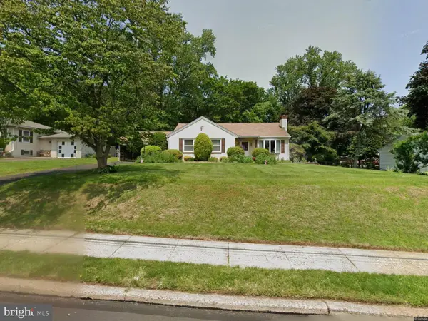 422 W Moreland Ave, HATBORO, PA 19040