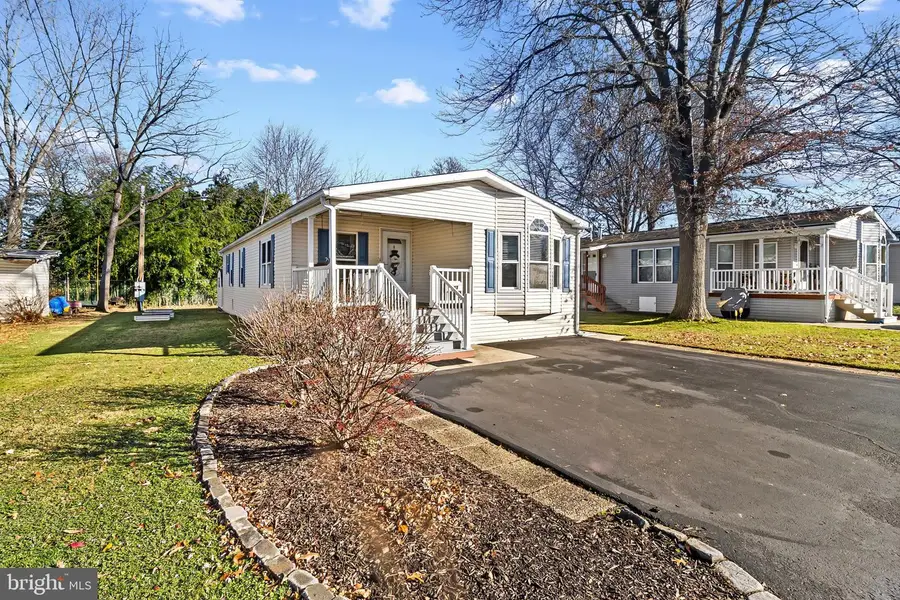 113 Hickory Dr, Hatfield, PA 19440 - Image #2