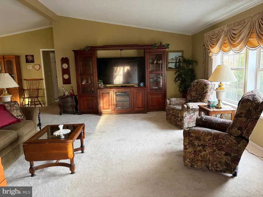 30 Greenbriar Ct, Harleysville, PA 19438 - Image #2