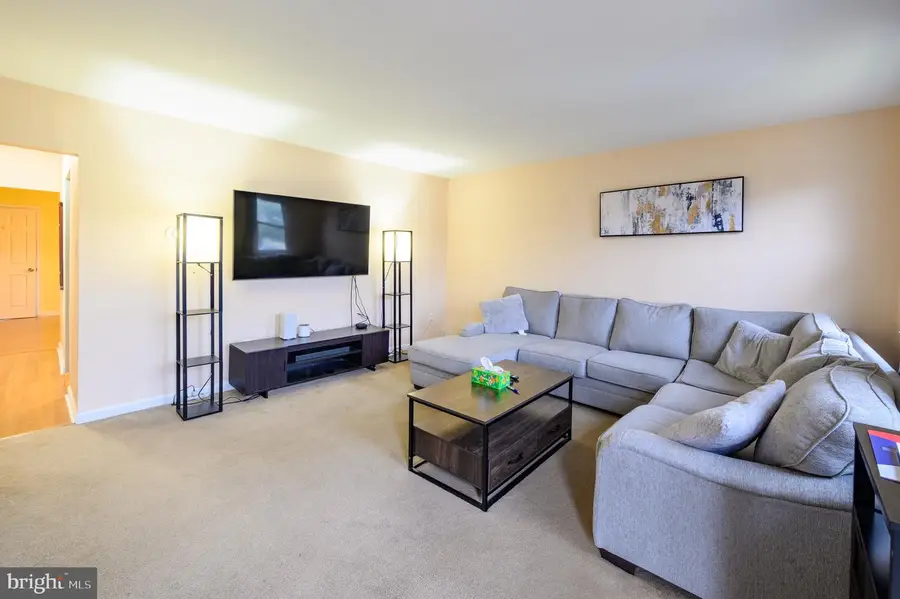 171 Hopewell Ln, Telford, PA 18969 - Image #3