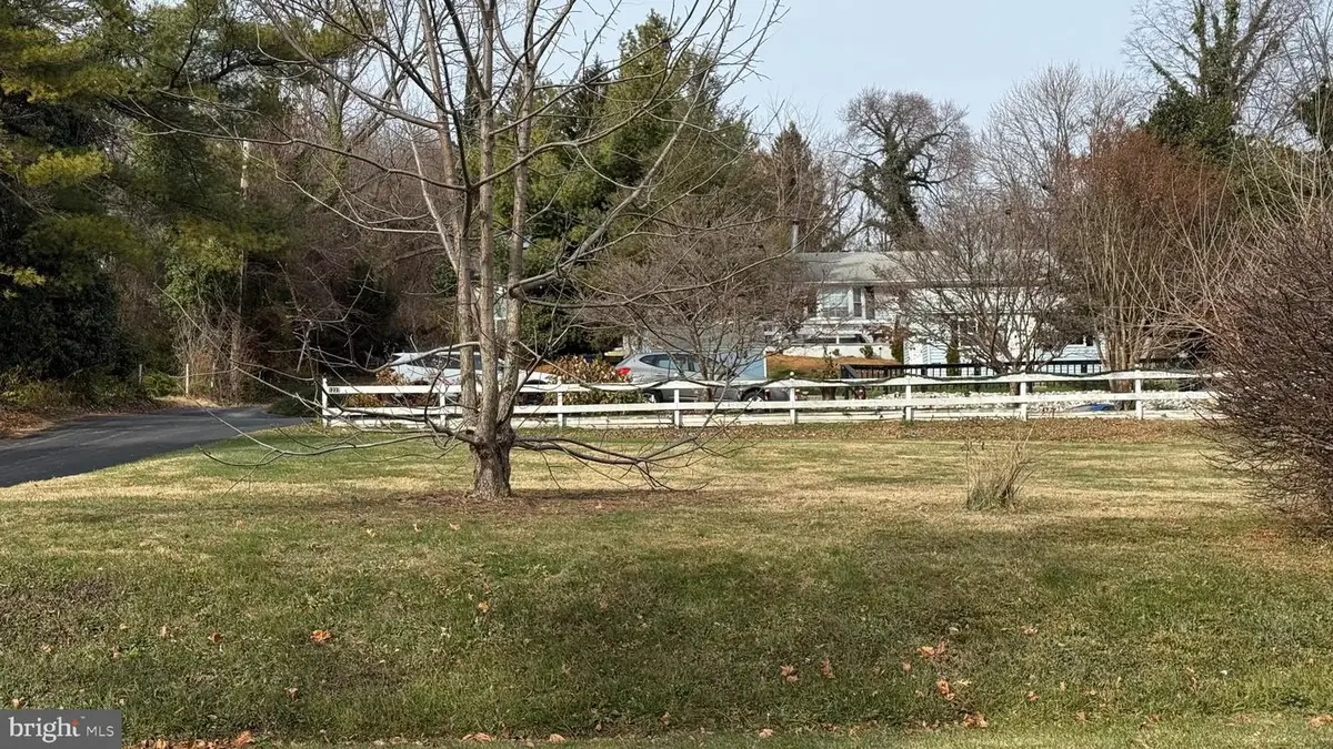 E Matsonford Rd, Conshohocken, PA 19428 - Image #1