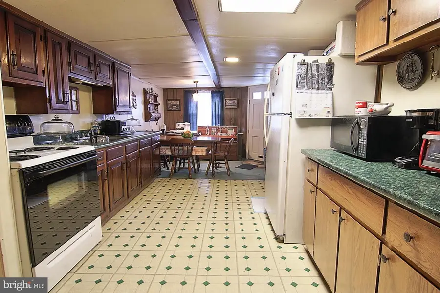 1406 N State St, Pottstown, PA 19464 - Image #3