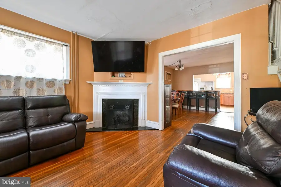 812 N Evans St, Pottstown, PA 19464 - Image #3