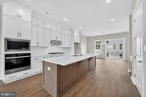 110 Lizabetta Ln #82, KING OF PRUSSIA, PA 19406