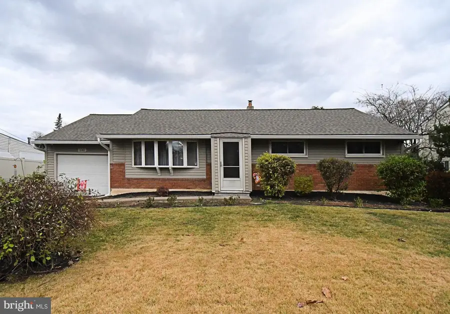 532 Sherwood Ln, Hatboro, PA 19040 - Image #3